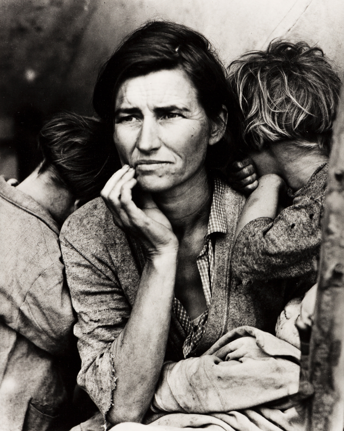 DOROTHEA LANGE (1895-1965) Migrant Mother.